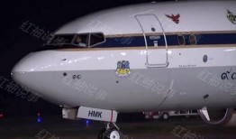 飞机上吃大瓜,飞机上品尝大瓜的奇妙体验