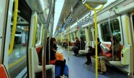 石家庄地铁吃瓜,石家庄地铁里的那些新鲜事儿