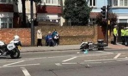 车队排队吃瓜,一场别开生面的美食盛宴