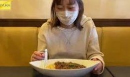 娱乐吃瓜酱厨师,吃瓜酱厨师生动演绎娱乐圈风云