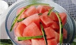 梦见自己吃瓜孑,揭秘梦中吃瓜的神秘寓意